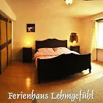 Semesterbostad Lehmgefuehl, Design Vier, La Petite Maison *
