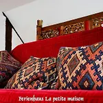 Lehmgefuehl, Design Vier, La Petite Maison Semesterbostad