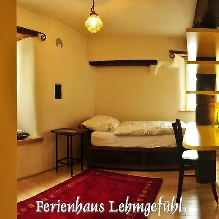 Lehmgefühl, Design Vier, La Petite Maison Trier