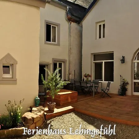 Lehmgefuehl, Design Vier, La Petite Maison