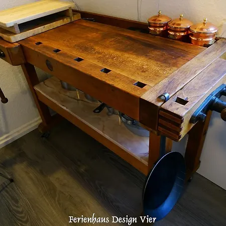 Lehmgefuehl, Design Vier, La Petite Maison * 特里尔