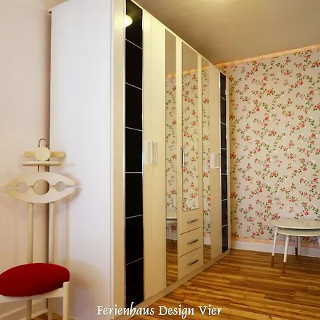 Lehmgefühl, Design Vier, La Petite Maison * Trier