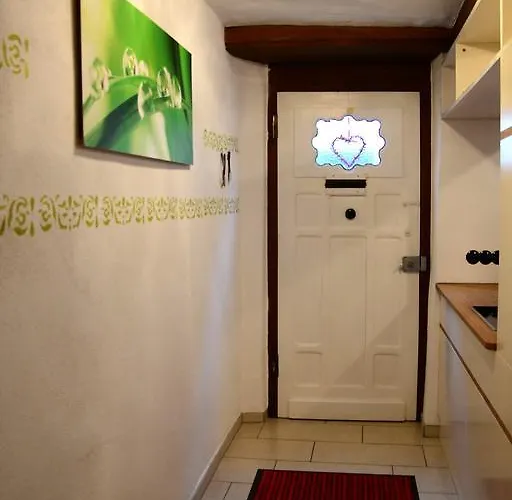 Lehmgefuehl, Design Vier, La Petite Maison Casa vacanze Treviri