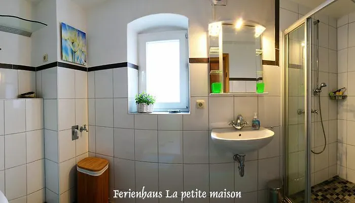 Lehmgefuehl, Design Vier, La Petite Maison Casa vacanze *